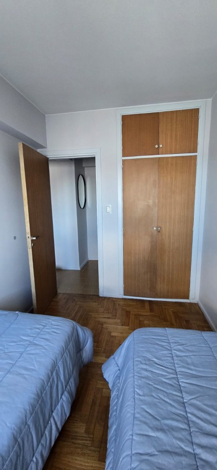 Exclusivo 3 Ambientes Reciclado Con Vista al Mar - LA PERLA