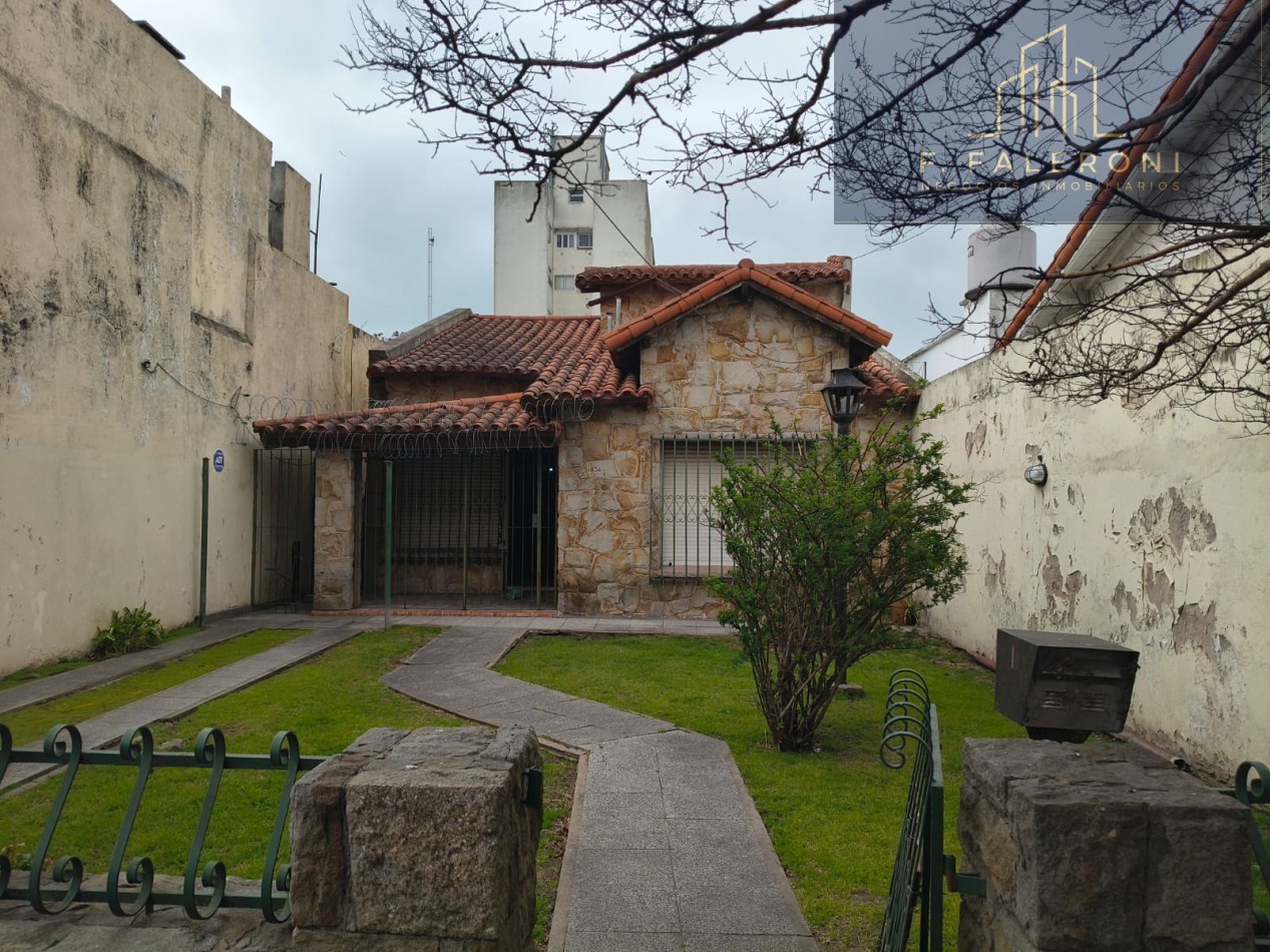 LOTE DE 299 M2 CON CHALET A RECICLAR. B° POMPEYA